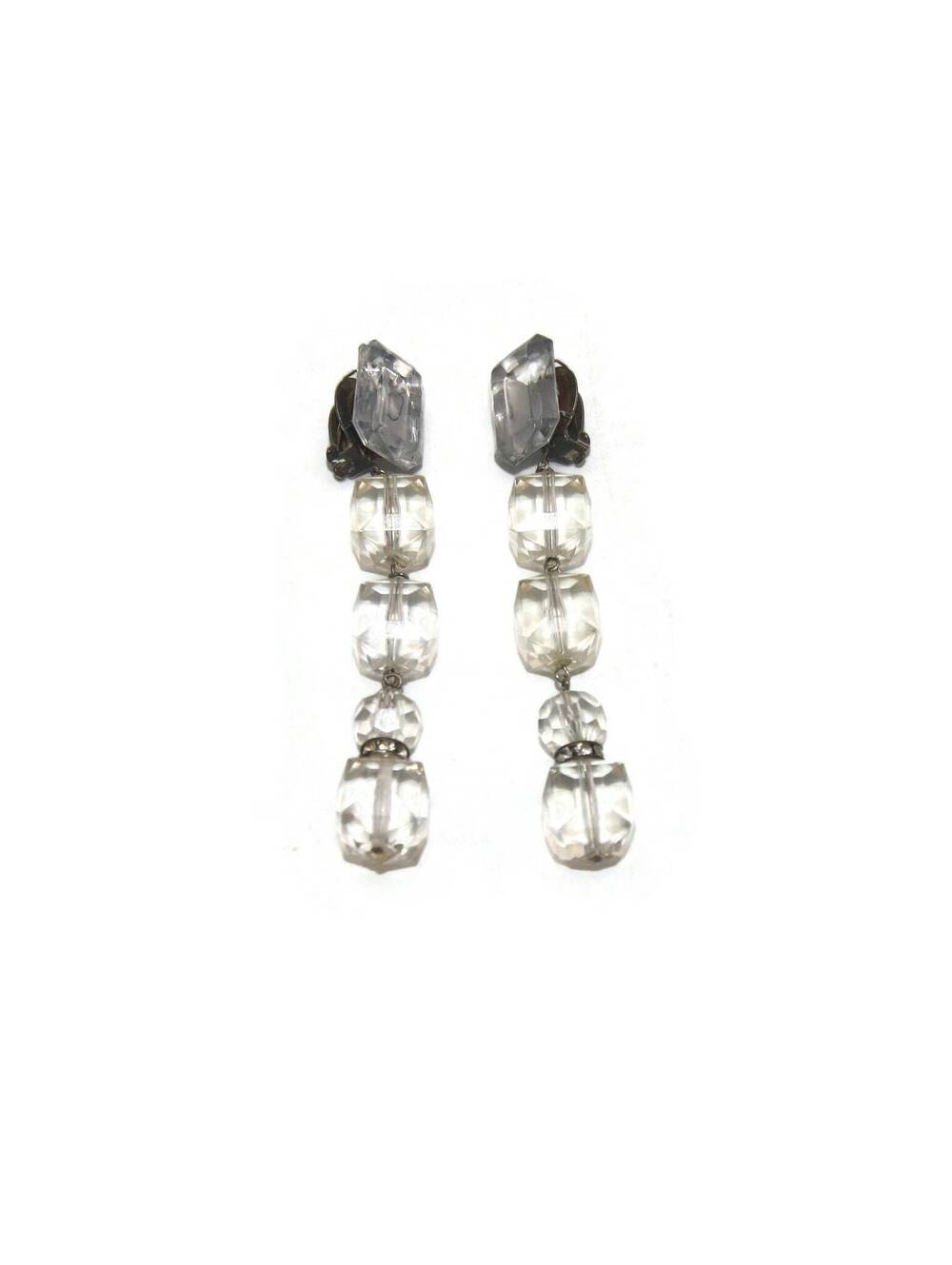 VTG Silver Tone, Clear Rhinestones & Plastic Beads Dangle Clip on Earrings.